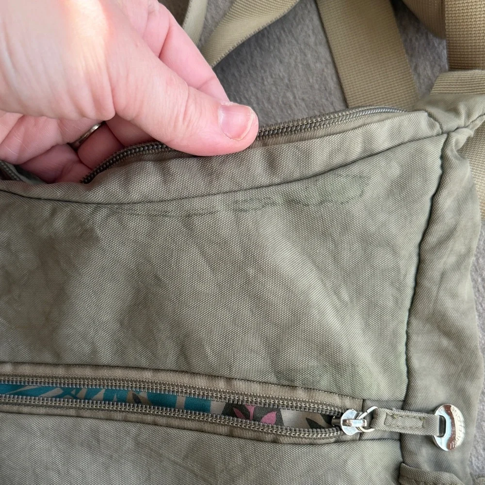 Travelon this purse